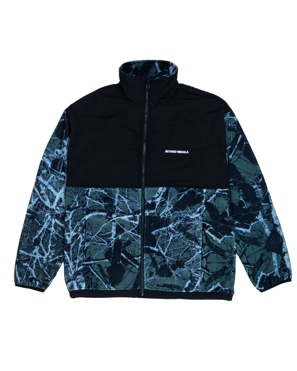 698_c1e2a46ebc-fleece-camo