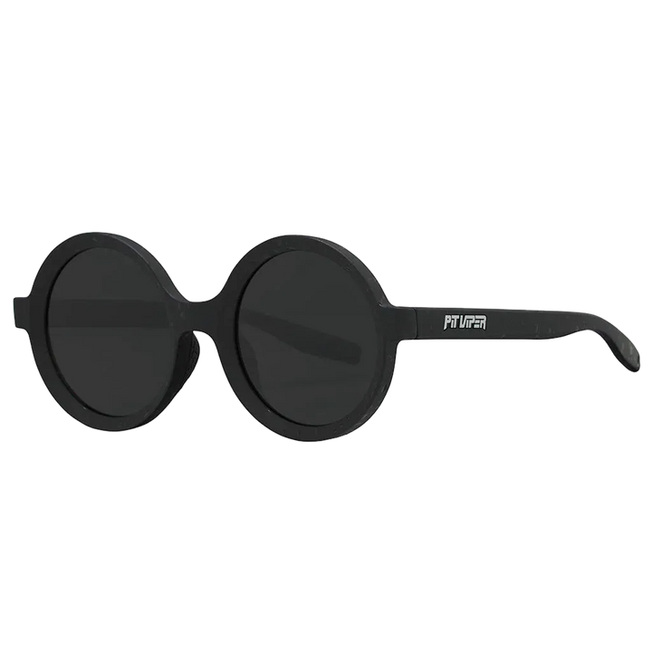Mooner_blacking_out_smoke_product_3_3qtr_l_1536x_60d7a882-8907-4ea8-96bf-6b337cc9e2aa