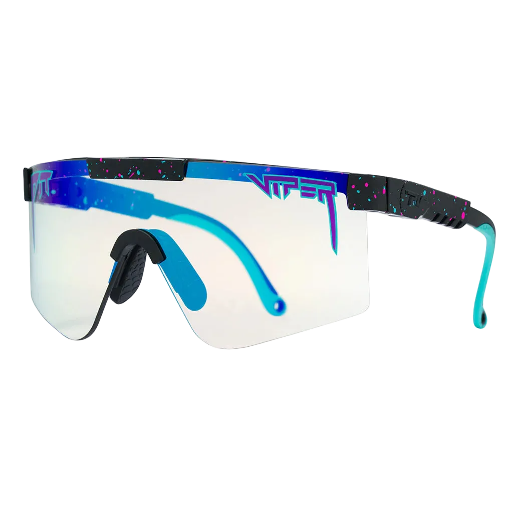 Original_wide_midnight_photochromic_blue_product_3_3qtr_l_1536x_add7a7f8-4e17-43e2-9bd1-e479f1f70937